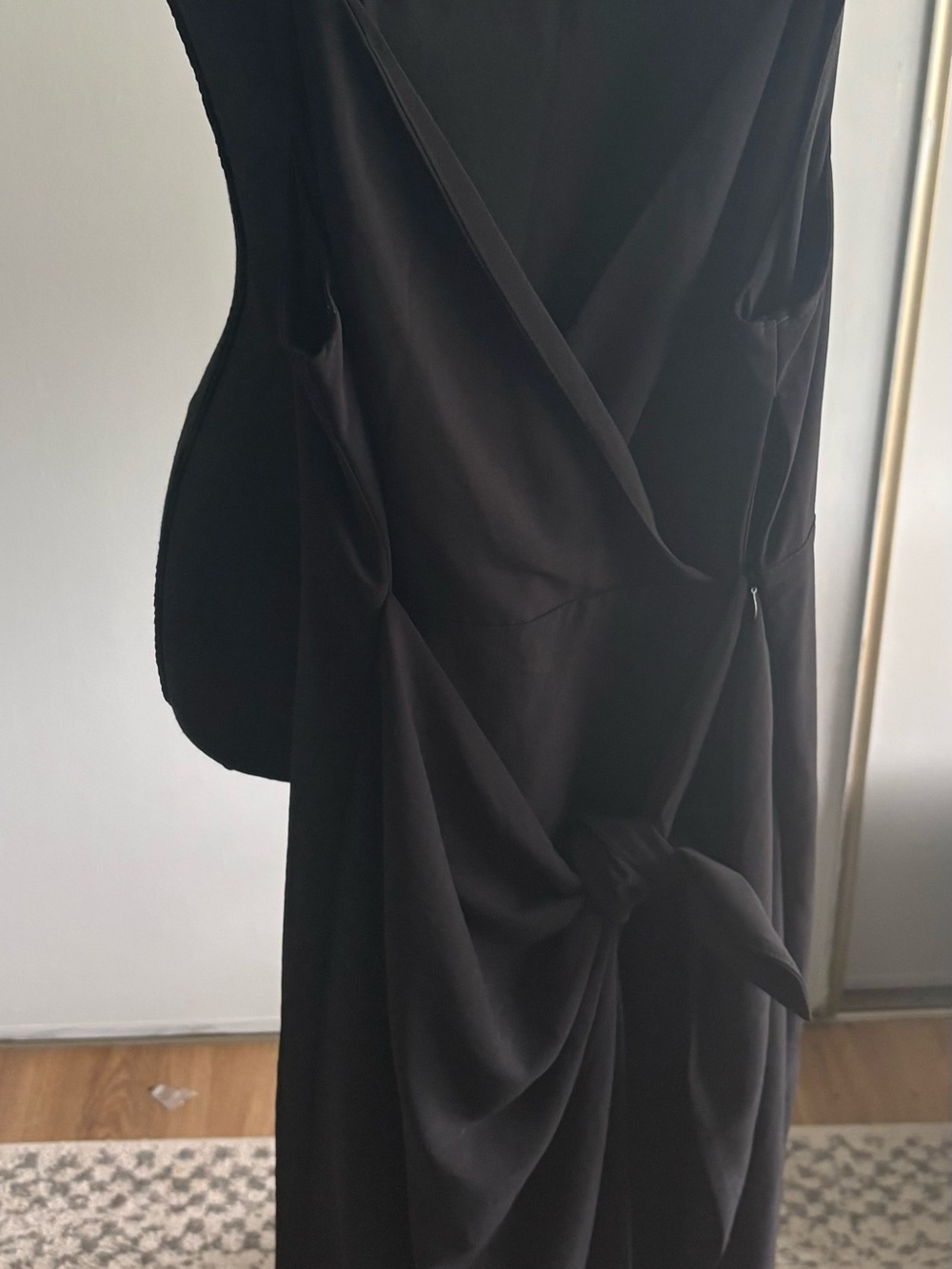 Malibu One-Shoulder Black Knot-Front Dress